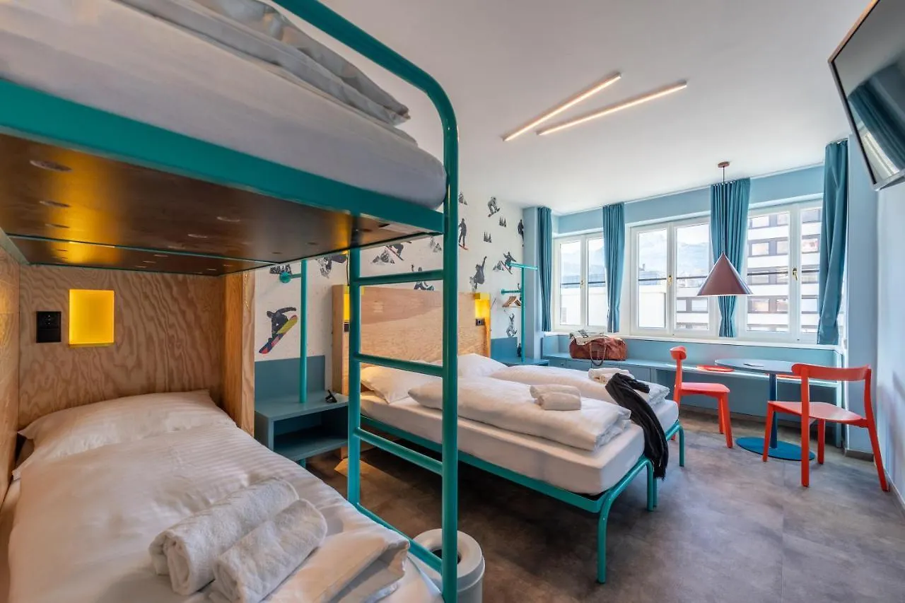 Meininger Hotel Innsbruck Zentrum 3*,  オーストリア